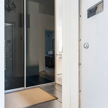 Wehost Ruusankatu 8 Apartamento Helsínquia