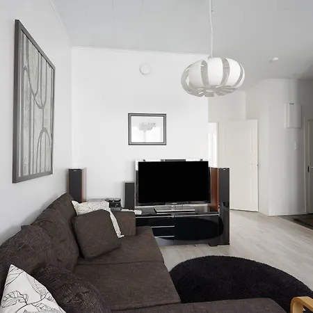 Wehost Ruusankatu 8 Apartment Helsinki
