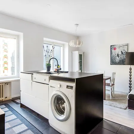 Wehost Ruusankatu 8 * Helsínquia